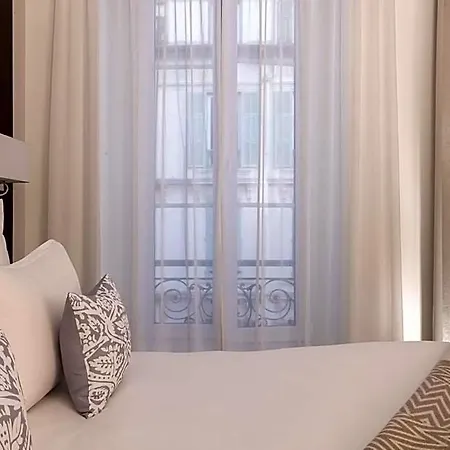 Hotell 66 4*