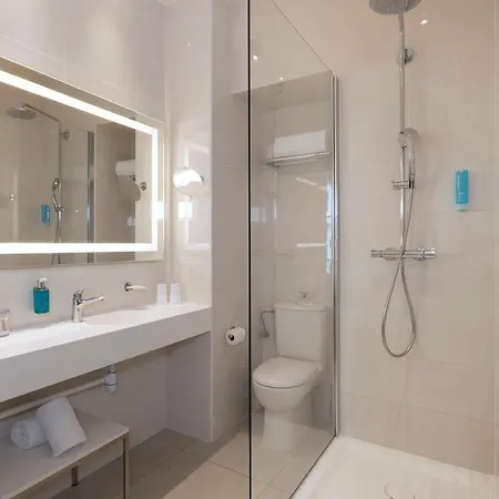 Отель 66 Ницца