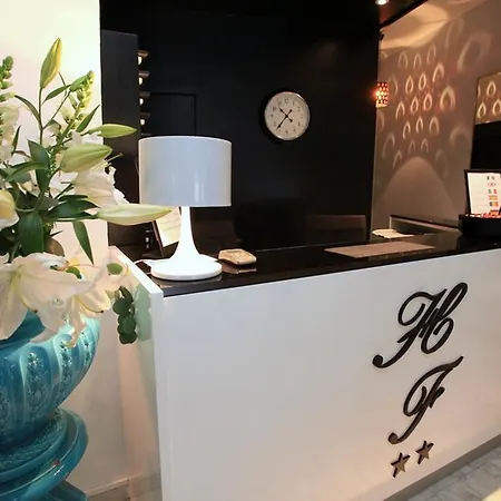 尼斯66号酒店 4* 尼斯